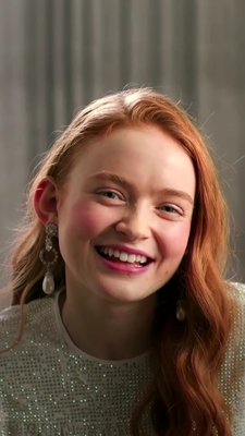 2021-11-12_-_MTV_Interview_webm4413.jpg