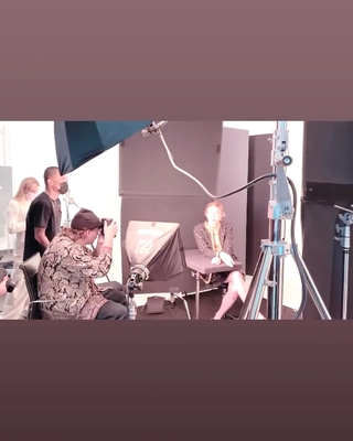 2022-04_-_Schon_Magazine_BTS_mp40007.jpg