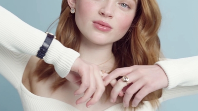 2022-04-08_-_HAPPY_DIAMONDS_by_Chopard_video_2_mp40115.jpg