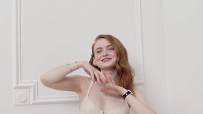 2022-04-08_-_HAPPY_DIAMONDS_by_Chopard_video_2_mp40119.jpg
