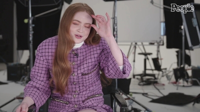 2022-04-29_-_People_-_Sadie_Sink_Says_She_Feels_Much_More_Comfortable_With_Herself_at_20_mp40151.jpg