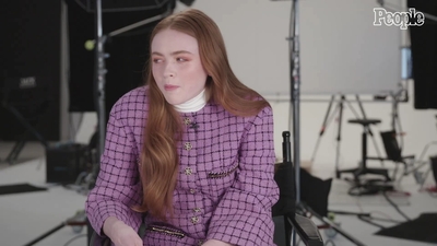 2022-04-29_-_People_-_Sadie_Sink_Says_She_Feels_Much_More_Comfortable_With_Herself_at_20_mp40173.jpg