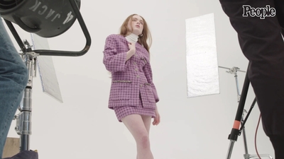 2022-04-29_-_People_-_Sadie_Sink_Says_She_Feels_Much_More_Comfortable_With_Herself_at_20_mp40186.jpg