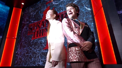 2022-05-14_-_Stranger_Things_Season_4_Premiere_NEW_3_mp44450.jpg