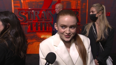 2022-05-14_-_Stranger_Things_Season_4_Premiere_NEW_5_mp44467.jpg