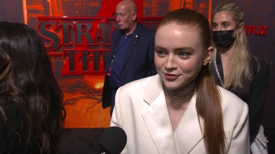 2022-05-14_-_Stranger_Things_Season_4_Premiere_NEW_5_mp44476.jpg