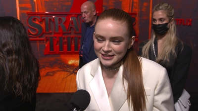 2022-05-14_-_Stranger_Things_Season_4_Premiere_NEW_5_mp44480.jpg