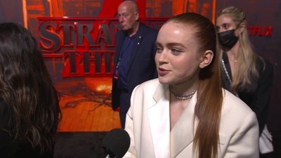 2022-05-14_-_Stranger_Things_Season_4_Premiere_NEW_5_mp44482.jpg