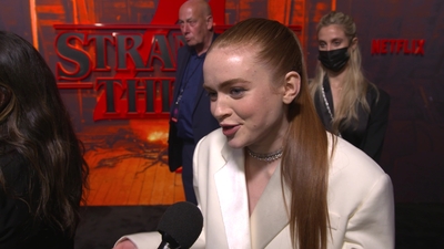 2022-05-14_-_Stranger_Things_Season_4_Premiere_NEW_5_mp44484.jpg