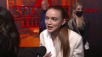 2022-05-14_-_Stranger_Things_Season_4_Premiere_NEW_5_mp44485.jpg