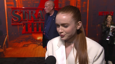 2022-05-14_-_Stranger_Things_Season_4_Premiere_NEW_5_mp44490.jpg