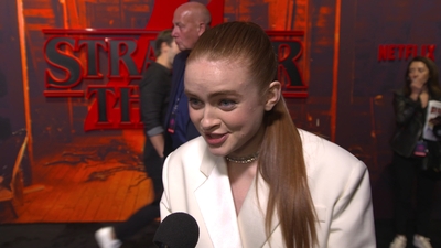2022-05-14_-_Stranger_Things_Season_4_Premiere_NEW_5_mp44492.jpg
