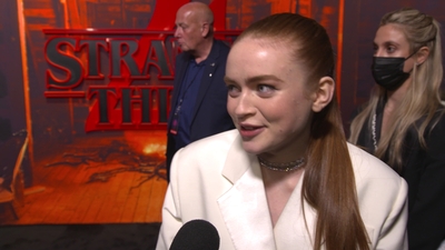 2022-05-14_-_Stranger_Things_Season_4_Premiere_NEW_5_mp44496.jpg