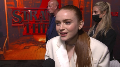 2022-05-14_-_Stranger_Things_Season_4_Premiere_NEW_5_mp44506.jpg