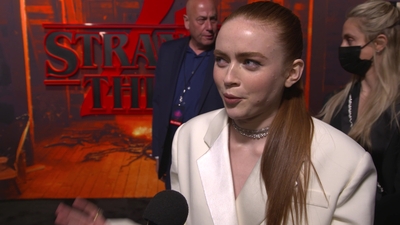 2022-05-14_-_Stranger_Things_Season_4_Premiere_NEW_5_mp44529.jpg