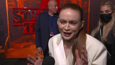 2022-05-14_-_Stranger_Things_Season_4_Premiere_NEW_5_mp44530.jpg