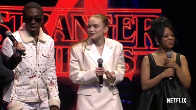 2022-05-14_-_Stranger_Things_Season_4_Premiere_video_1_mp40597.jpg