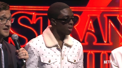 2022-05-14_-_Stranger_Things_Season_4_Premiere_video_1_mp40624.jpg