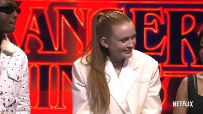 2022-05-14_-_Stranger_Things_Season_4_Premiere_video_1_mp40681.jpg