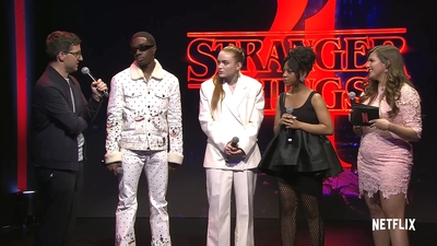 2022-05-14_-_Stranger_Things_Season_4_Premiere_video_1_mp40696.jpg