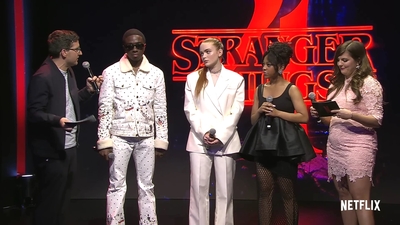 2022-05-14_-_Stranger_Things_Season_4_Premiere_video_1_mp40701.jpg
