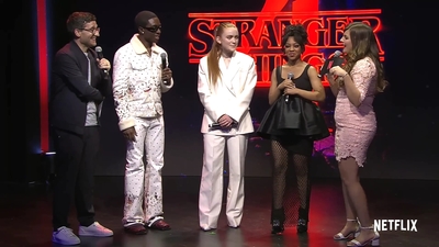 2022-05-14_-_Stranger_Things_Season_4_Premiere_video_1_mp40789.jpg