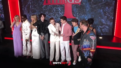 2022-05-14_-_Stranger_Things_Season_4_Premiere_video_2_mp40890.jpg