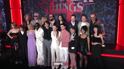 2022-05-14_-_Stranger_Things_Season_4_Premiere_video_2_mp40918.jpg