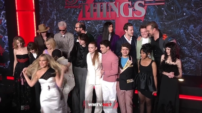 2022-05-14_-_Stranger_Things_Season_4_Premiere_video_2_mp40941.jpg