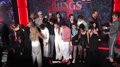 2022-05-14_-_Stranger_Things_Season_4_Premiere_video_2_mp40950.jpg