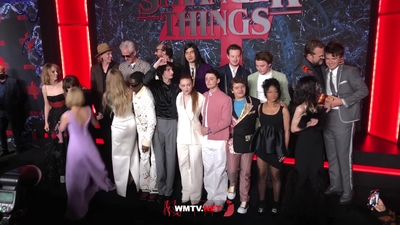 2022-05-14_-_Stranger_Things_Season_4_Premiere_video_2_mp40952.jpg
