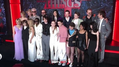 2022-05-14_-_Stranger_Things_Season_4_Premiere_video_2_mp40983.jpg