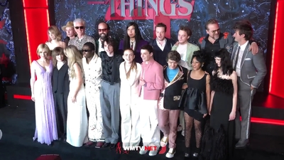 2022-05-14_-_Stranger_Things_Season_4_Premiere_video_2_mp40984.jpg