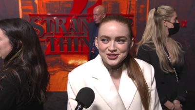 2022-05-14_-_Stranger_Things_Season_4_Premiere_video_3_mp40990.jpg