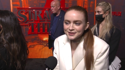 2022-05-14_-_Stranger_Things_Season_4_Premiere_video_3_mp40999.jpg