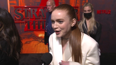 2022-05-14_-_Stranger_Things_Season_4_Premiere_video_3_mp41006.jpg