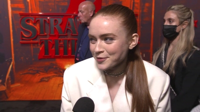 2022-05-14_-_Stranger_Things_Season_4_Premiere_video_3_mp41018.jpg