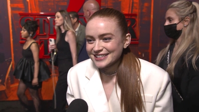 2022-05-14_-_Stranger_Things_Season_4_Premiere_video_3_mp41027.jpg