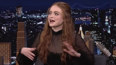 2022-05-24_-_The_Tonight_Show_Starring_Jimmy_Fallon_video_1_mp40028.jpg