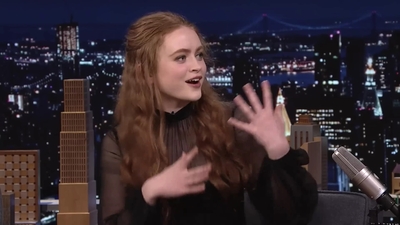 2022-05-24_-_The_Tonight_Show_Starring_Jimmy_Fallon_video_1_mp40030.jpg