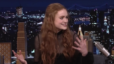 2022-05-24_-_The_Tonight_Show_Starring_Jimmy_Fallon_video_1_mp40031.jpg