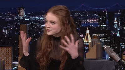 2022-05-24_-_The_Tonight_Show_Starring_Jimmy_Fallon_video_1_mp40032.jpg