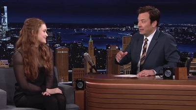 2022-05-24_-_The_Tonight_Show_Starring_Jimmy_Fallon_video_1_mp40096.jpg