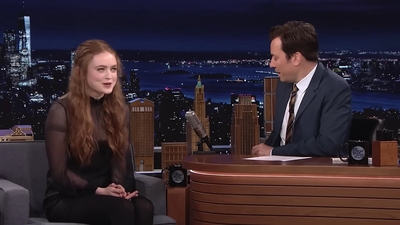 2022-05-24_-_The_Tonight_Show_Starring_Jimmy_Fallon_video_1_mp40140.jpg