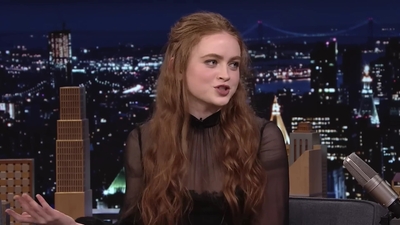 2022-05-24_-_The_Tonight_Show_Starring_Jimmy_Fallon_video_1_mp40194.jpg