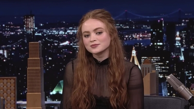 2022-05-24_-_The_Tonight_Show_Starring_Jimmy_Fallon_video_1_mp40198.jpg