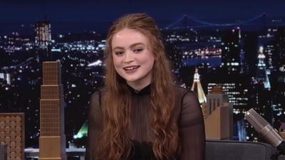 2022-05-24_-_The_Tonight_Show_Starring_Jimmy_Fallon_video_1_mp40203.jpg