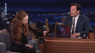 2022-05-24_-_The_Tonight_Show_Starring_Jimmy_Fallon_video_1_mp40240.jpg