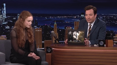 2022-05-24_-_The_Tonight_Show_Starring_Jimmy_Fallon_video_1_mp40280.jpg