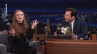 2022-05-24_-_The_Tonight_Show_Starring_Jimmy_Fallon_video_1_mp40301.jpg